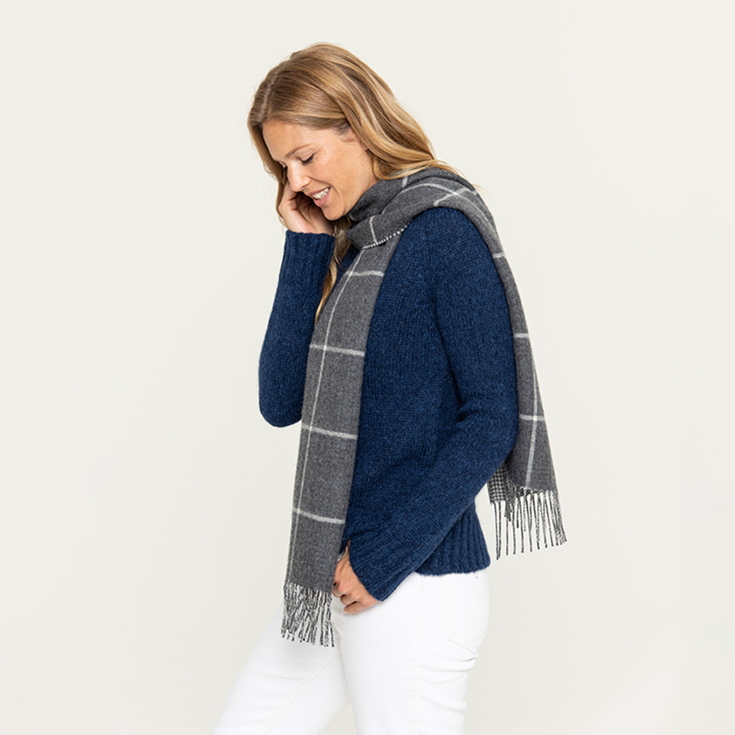 Pacas™ Inc. Women's Window Pane Scarf